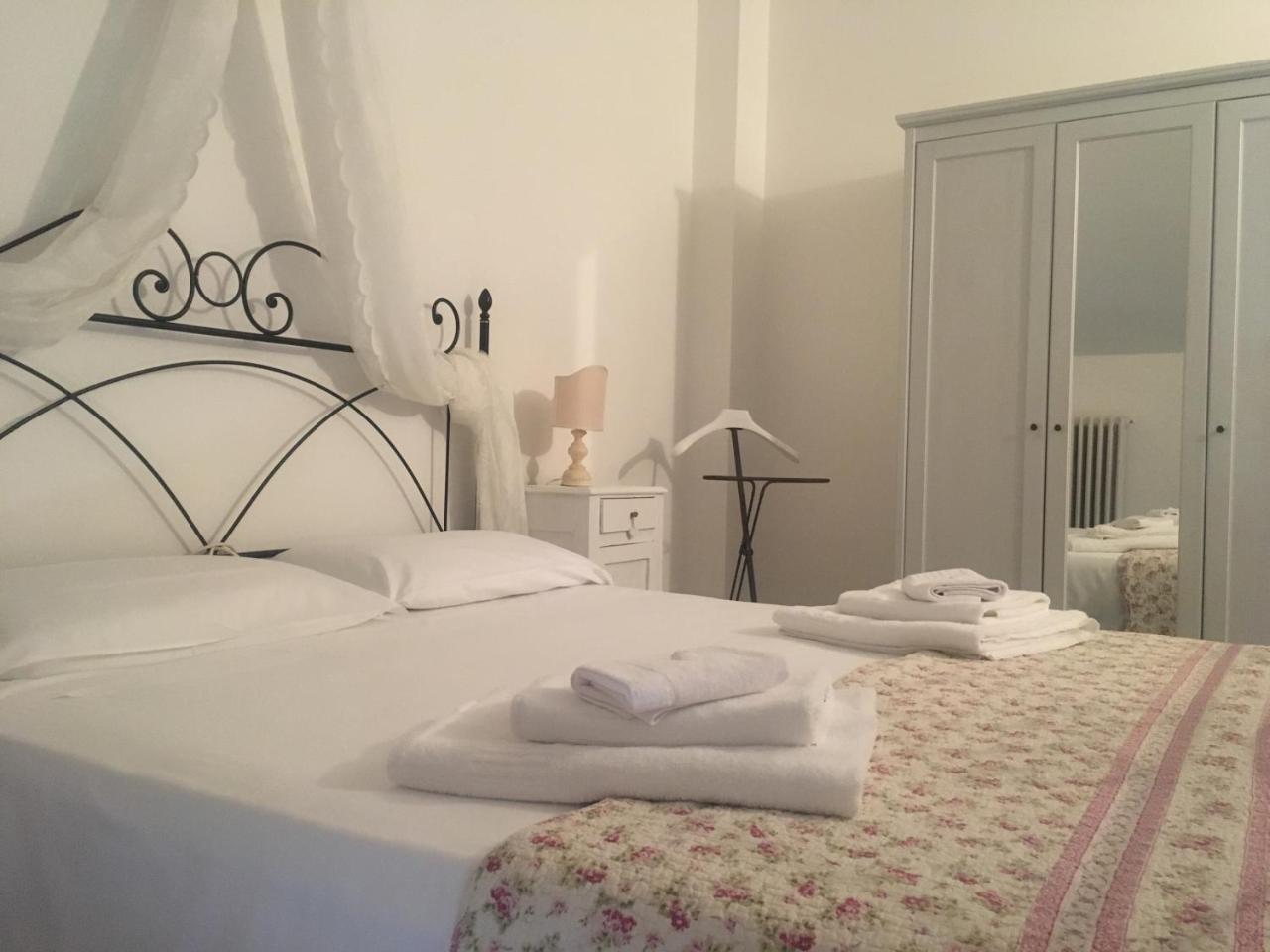 B&B Casa Dolce Casa เวโรนา ภายนอก รูปภาพ